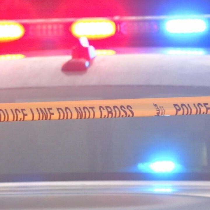 17-year-old dies after shooting in Louisville's Newburg neighborhood